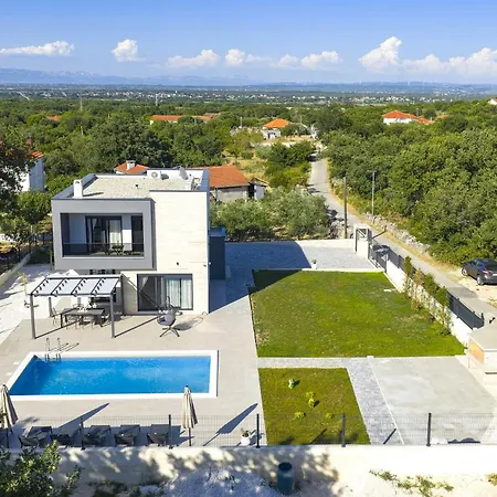 My Dalmatia - With Private Pool Hébergement de vacances Debeljak