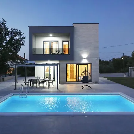 My Dalmatia - With Private Pool Hébergement de vacances Debeljak