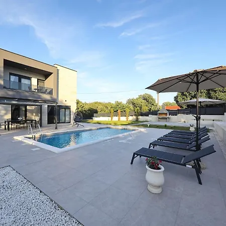 My Dalmatia - With Private Pool בית נופש